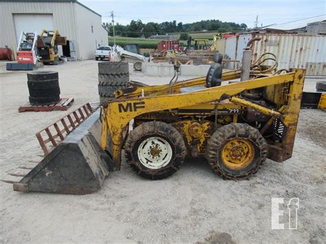 Massey Ferguson 711 skid